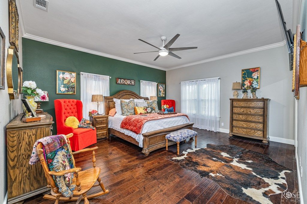 Image 17 of property listing at 223 S Jefferson St, San Angelo, TX 76901