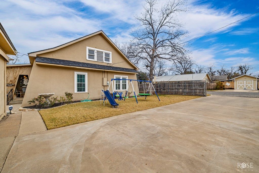 Image 38 of property listing at 223 S Jefferson St, San Angelo, TX 76901