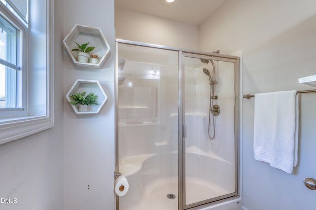 186 Southern Place, Lillington, NC 27546