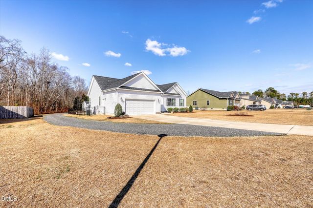 186 Southern Place, Lillington, NC 27546