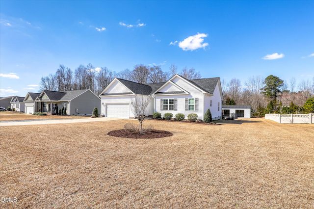 186 Southern Place, Lillington, NC 27546