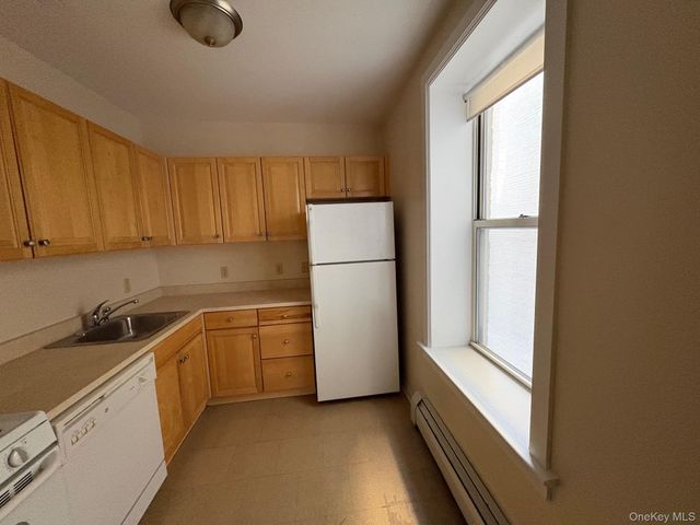 85 Bronx River Road Road 3S, Yonkers, NY 10704