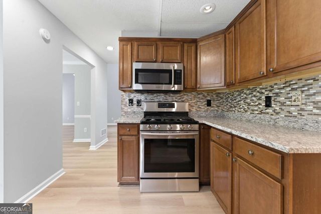 6581 Coventry Point, Austell, GA 30168