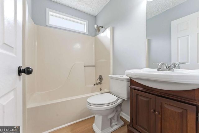 6581 Coventry Point, Austell, GA 30168