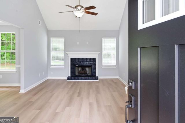 6581 Coventry Point, Austell, GA 30168