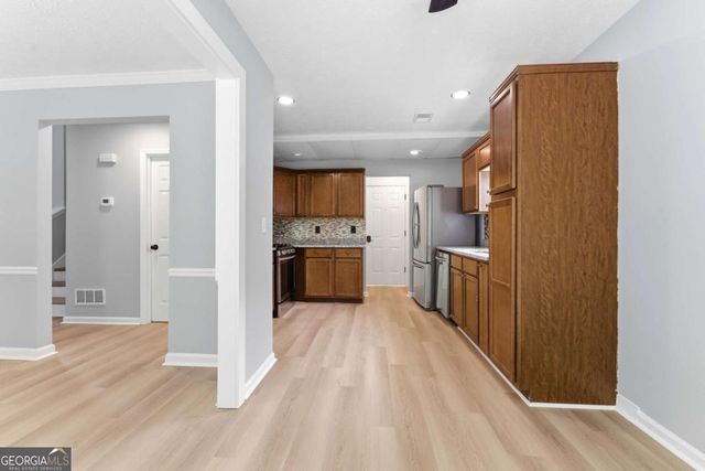 6581 Coventry Point, Austell, GA 30168