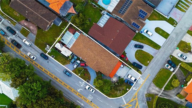 598 SW 121st Ave, Miami, FL 33184