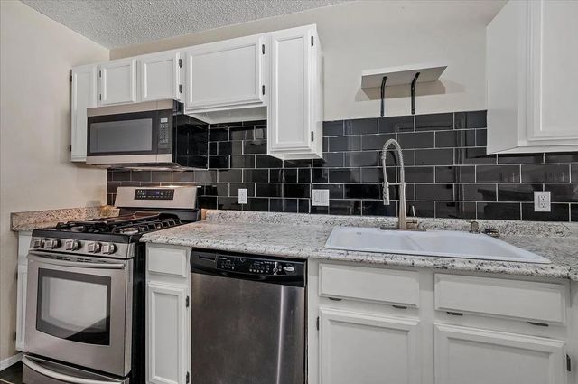 12912 Staton DR, Austin, TX 78727
