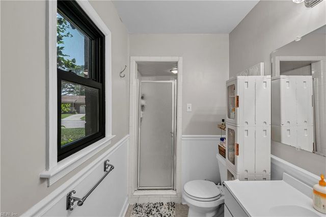 443 Putney LN, Newport News, VA 23602