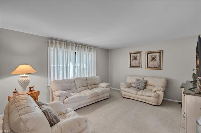 443 Putney LN, Newport News, VA 23602