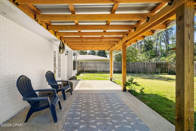 1722 Wahoo Circle, Panama City Beach, FL 32408