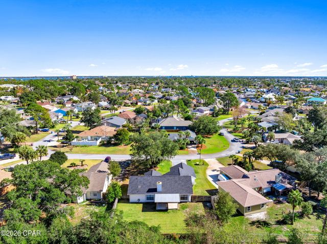 1722 Wahoo Circle, Panama City Beach, FL 32408