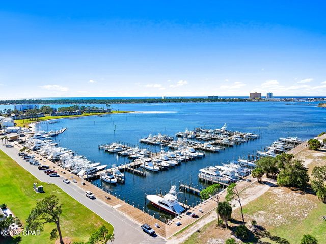 1722 Wahoo Circle, Panama City Beach, FL 32408