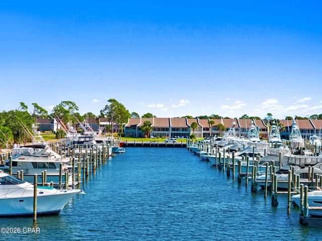 1722 Wahoo Circle, Panama City Beach, FL 32408