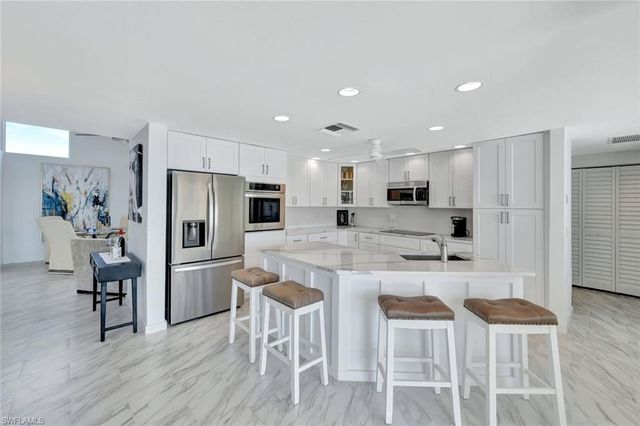 274 Conners AVE, Naples, FL 34108