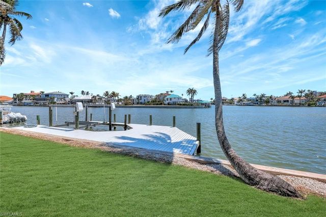 274 Conners AVE, Naples, FL 34108