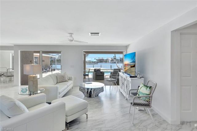 274 Conners AVE, Naples, FL 34108