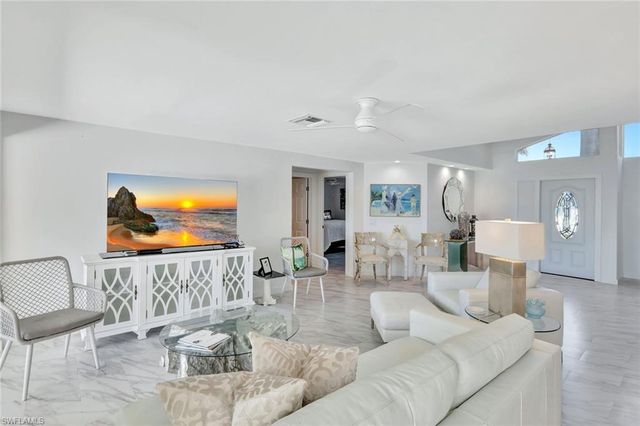 274 Conners AVE, Naples, FL 34108