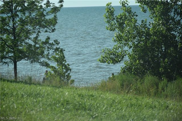 304 Parkland Boulevard, Vermilion, OH 44089