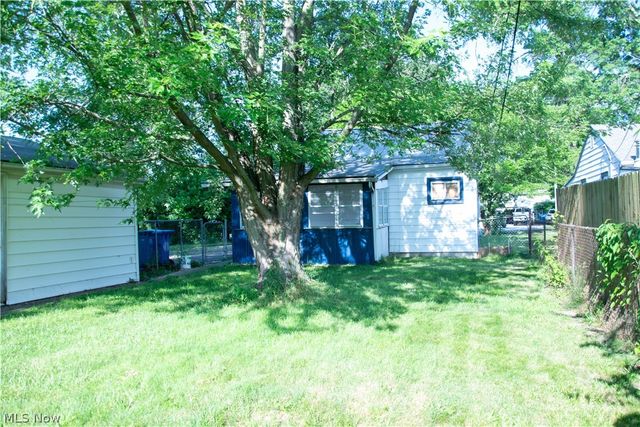 304 Parkland Boulevard, Vermilion, OH 44089