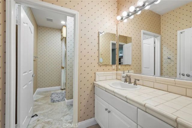 20356 Via Cellini, Porter Ranch, CA 91326