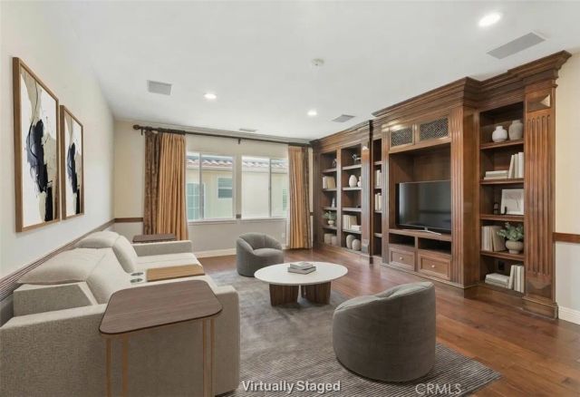 20356 Via Cellini, Porter Ranch, CA 91326