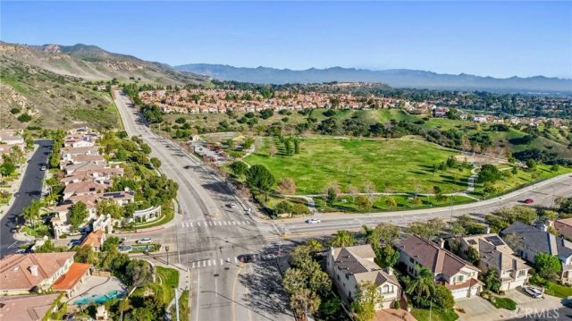 20356 Via Cellini, Porter Ranch, CA 91326