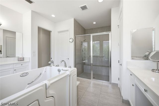 12115 Triton WAY, Naples, FL 34120