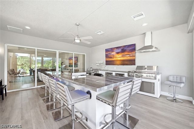 12115 Triton WAY, Naples, FL 34120