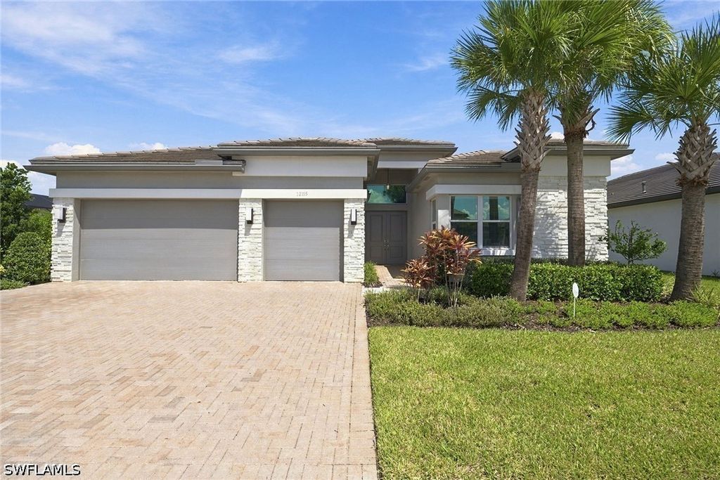 12115 Triton WAY, Naples, FL 34120
