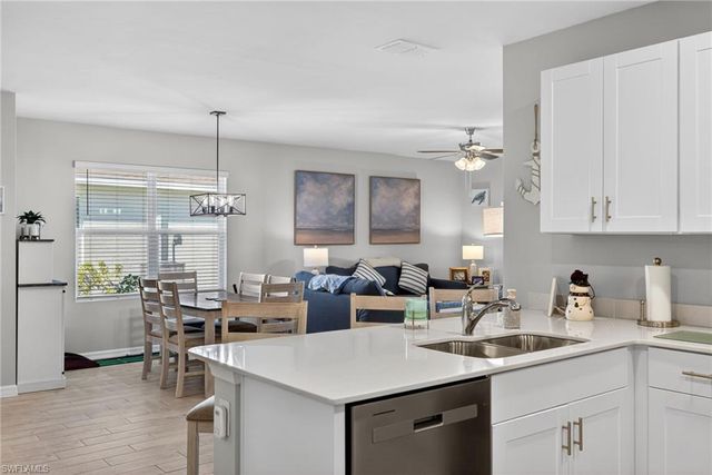 20144 Camino Torcido LOOP, North Fort Myers, FL 33917