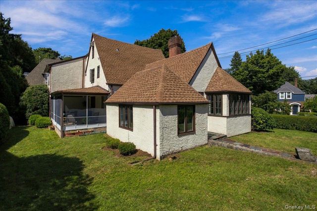 138 Knollwood Avenue, Mamaroneck, NY 10543