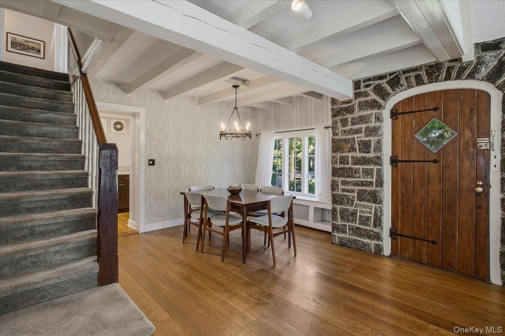 138 Knollwood Avenue, Mamaroneck, NY 10543 — photo 5
