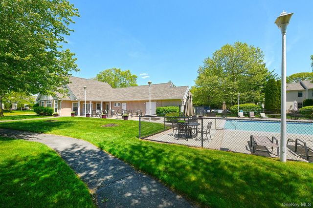 130 Commodore Circle, Port Jefferson Station, NY 11776
