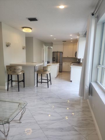 18860 La Costa Lane, Boca Raton, FL 33496