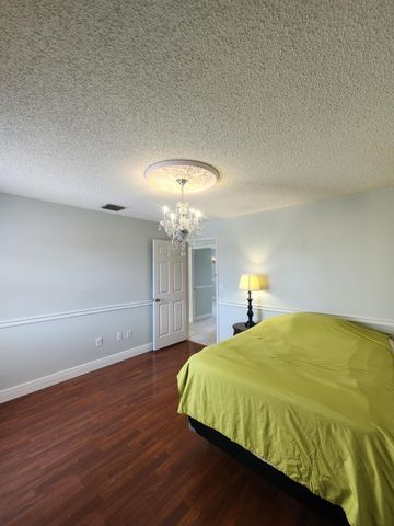 18860 La Costa Lane, Boca Raton, FL 33496