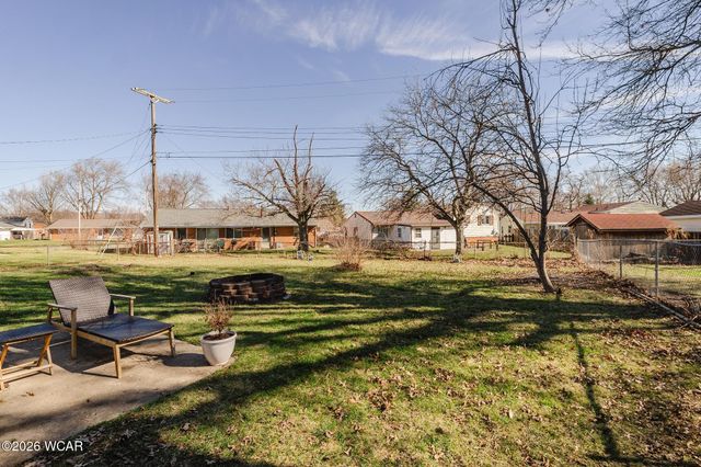 2126 N Metcalf Street, Lima, OH 45801