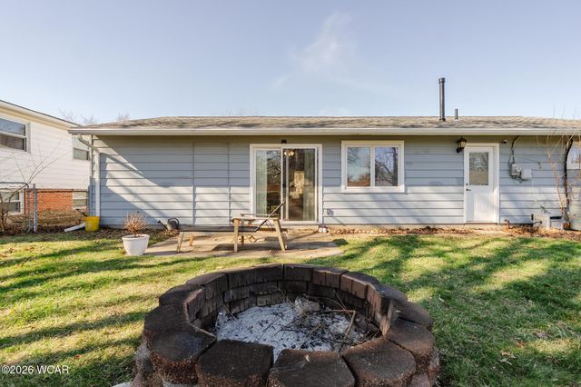 2126 N Metcalf Street, Lima, OH 45801