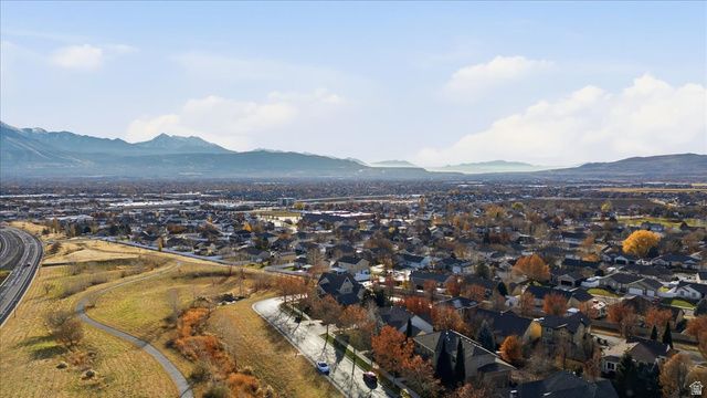 4307 W OPEN HILL DR, South Jordan, UT 84009