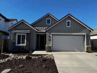 370 N Whitefish, Manteca, CA 95337