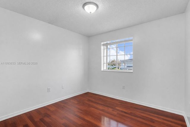 5240 NW 109th Ave 4, Doral, FL 33178