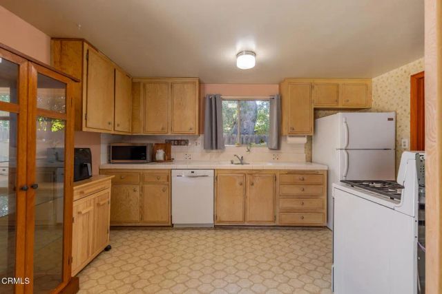 1264 Ferrara Drive, Ojai, CA 93023
