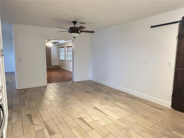 1241 N LAKE ELBERT DRIVE NE, Winter Haven, FL 33881