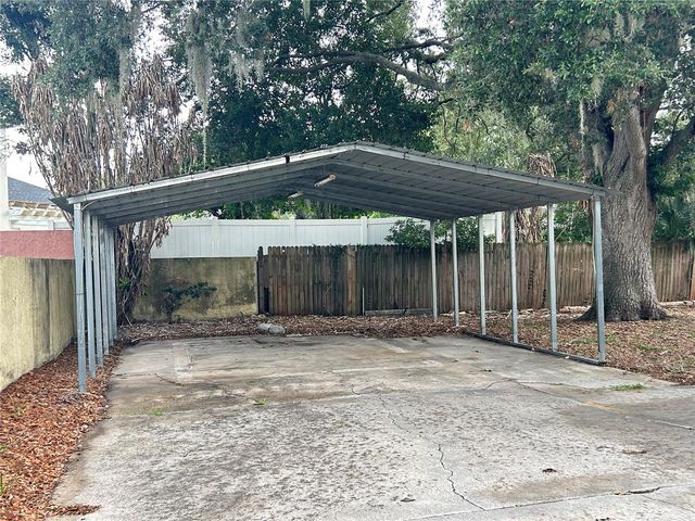 1241 N LAKE ELBERT DRIVE NE, Winter Haven, FL 33881