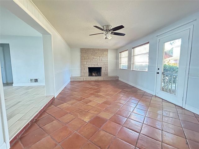 1241 N LAKE ELBERT DRIVE NE, Winter Haven, FL 33881