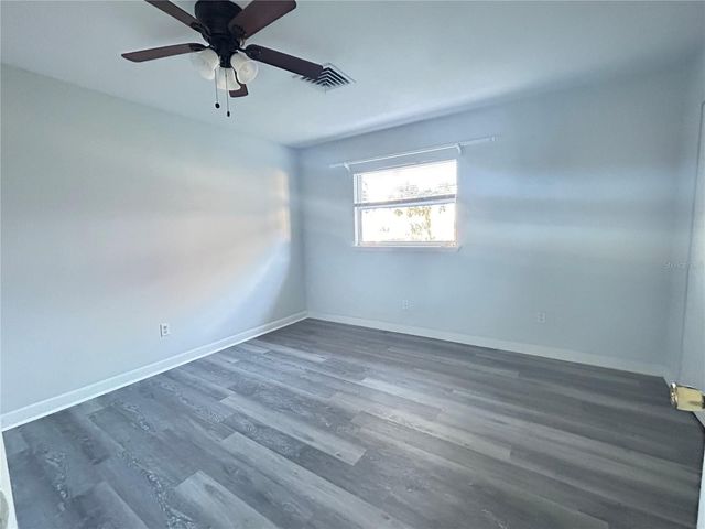 1241 N LAKE ELBERT DRIVE NE, Winter Haven, FL 33881