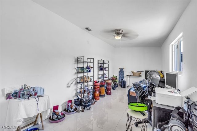 2900 NW 179th ST, Miami Gardens, FL 33056