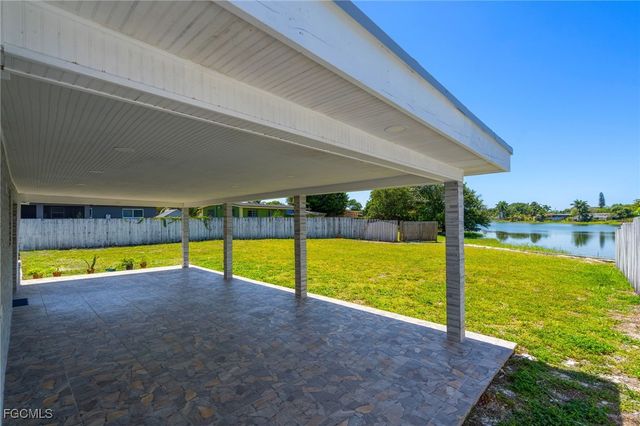 2900 NW 179th ST, Miami Gardens, FL 33056