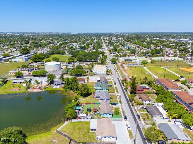 2900 NW 179th ST, Miami Gardens, FL 33056