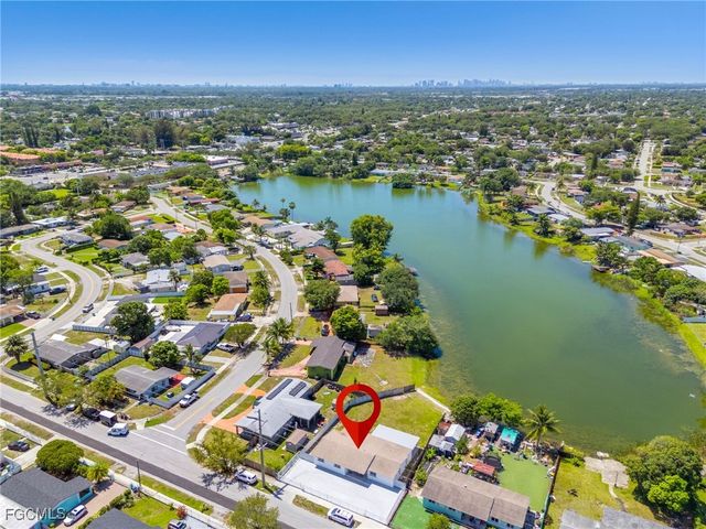 2900 NW 179th ST, Miami Gardens, FL 33056